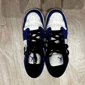 Nike Blue and White Women's Sneakers